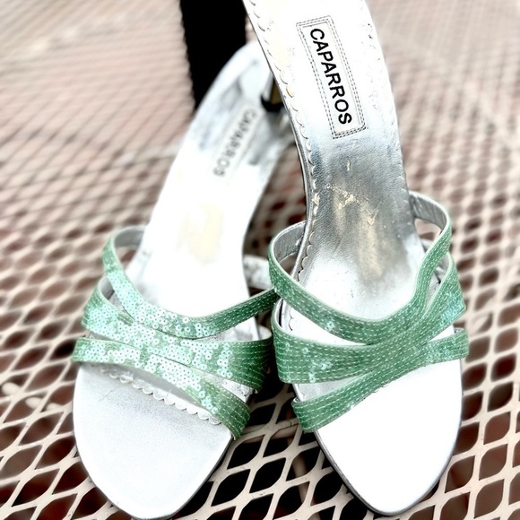CAPARROS BAYLIE GREEN SEQUINED KITTEN HEEL SANDALS - Picture 5 of 7